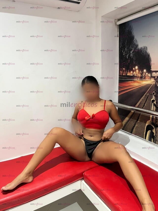 FOTOS DE FULL ANAL! MIA MORENA FLACA APASIONADA DISPONIBLE PARA SATISFACER TUS DESEOS
