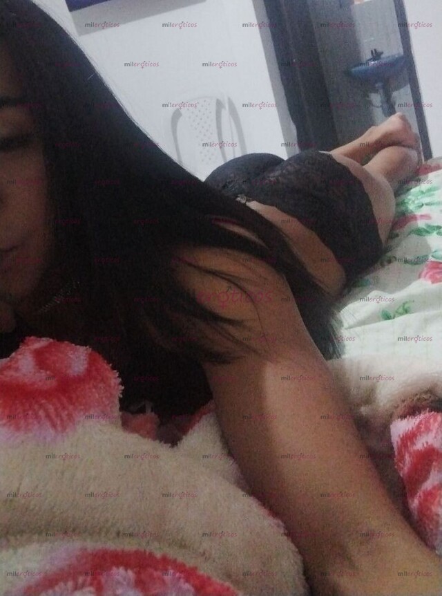 FOTOS DE POR PRIMERA VEZ EN TU CIUDAD CHICA FEMENINA