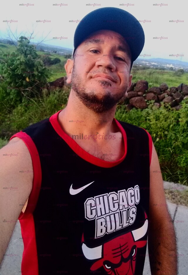 FOTOS DE SOY TOTALMENTE ARDIENTE Y COMPLACIENTE. EN TODO MOMENTO ATENTO A LO QUE USTEDES.