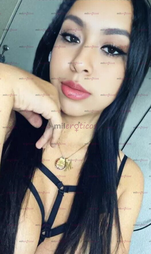 FOTOS DE HOLA AMOR SOY UNA CHICA MORENITA RICA Y FOGOSA CON GANAS DE COGER