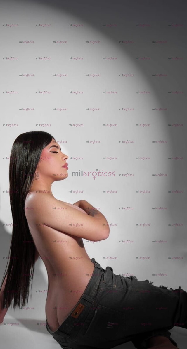 FOTOS DE SARA FERREIRA UNA CHICA TRANS RECIÉN LLEGADA A TU CIUDAD TE ENCANTARA