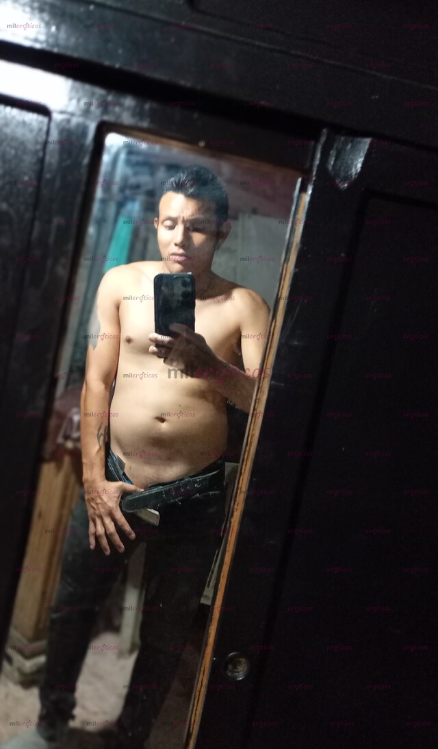 FOTOS DE MORENO CALIENTE TE OFRECE MASAJE RELAJANTE CON FINAL FELÍZ