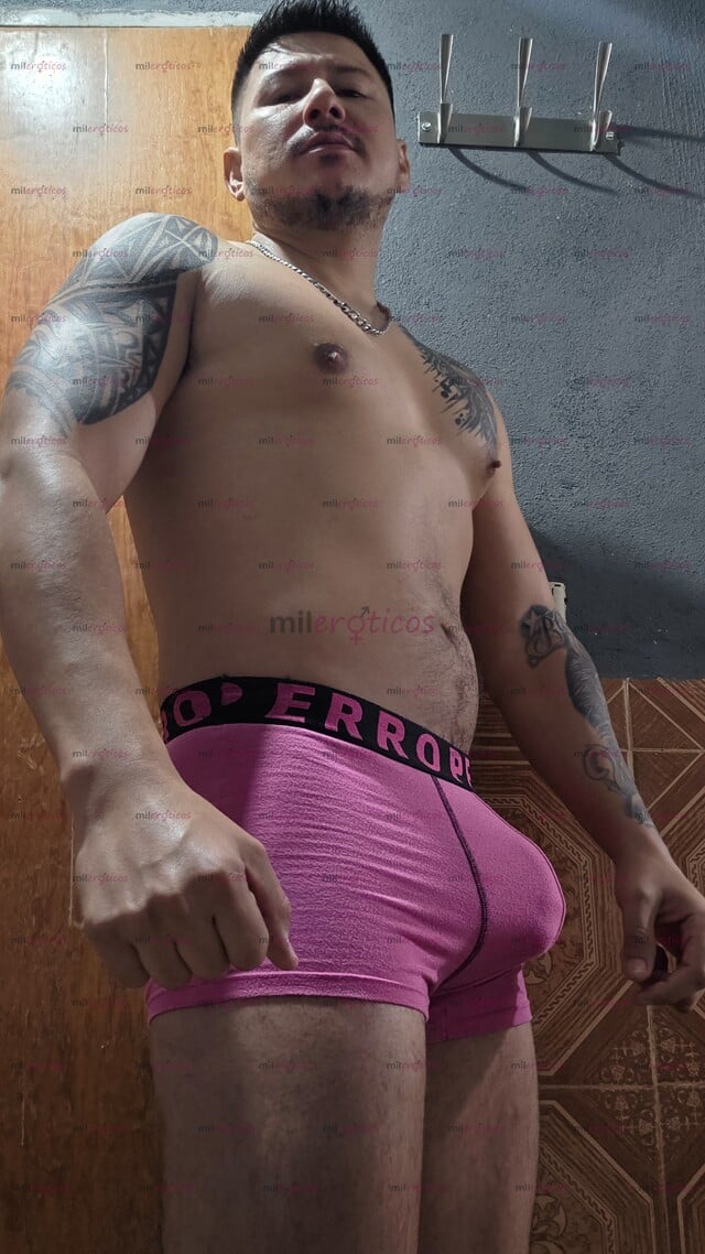 FOTOS DE VATO 100% NORTEÑO CALIENTE, MORBOSO CON MUY BUENA VERGA LISTO PARA DETONARTE