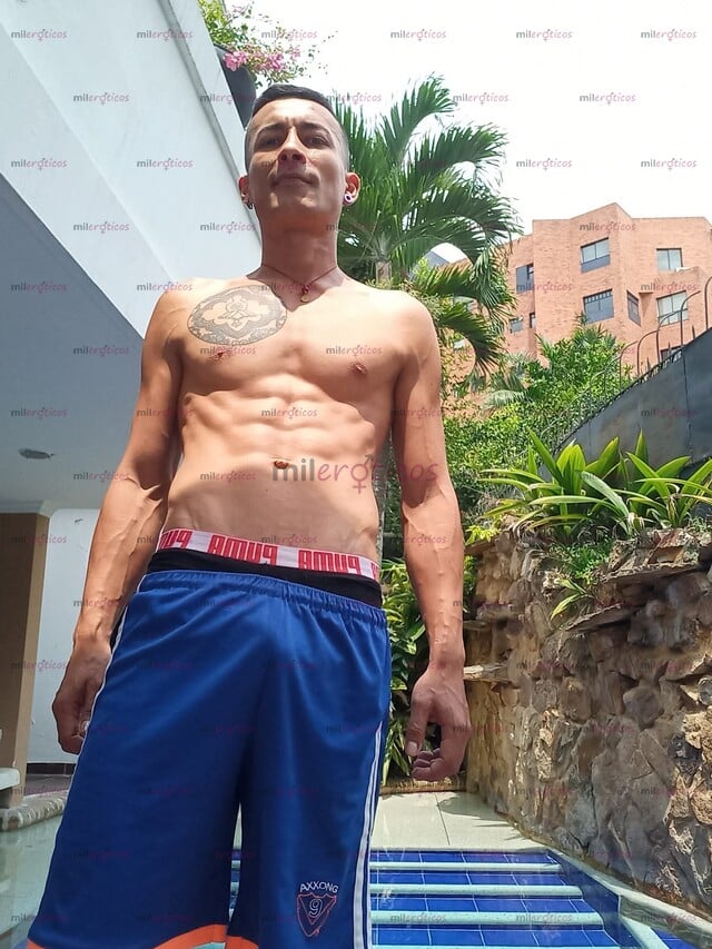 FOTOS DE VARONIL ATLETICO COMPLACIENTE DESCOMPLICADO SEX ORAL, MORBO,