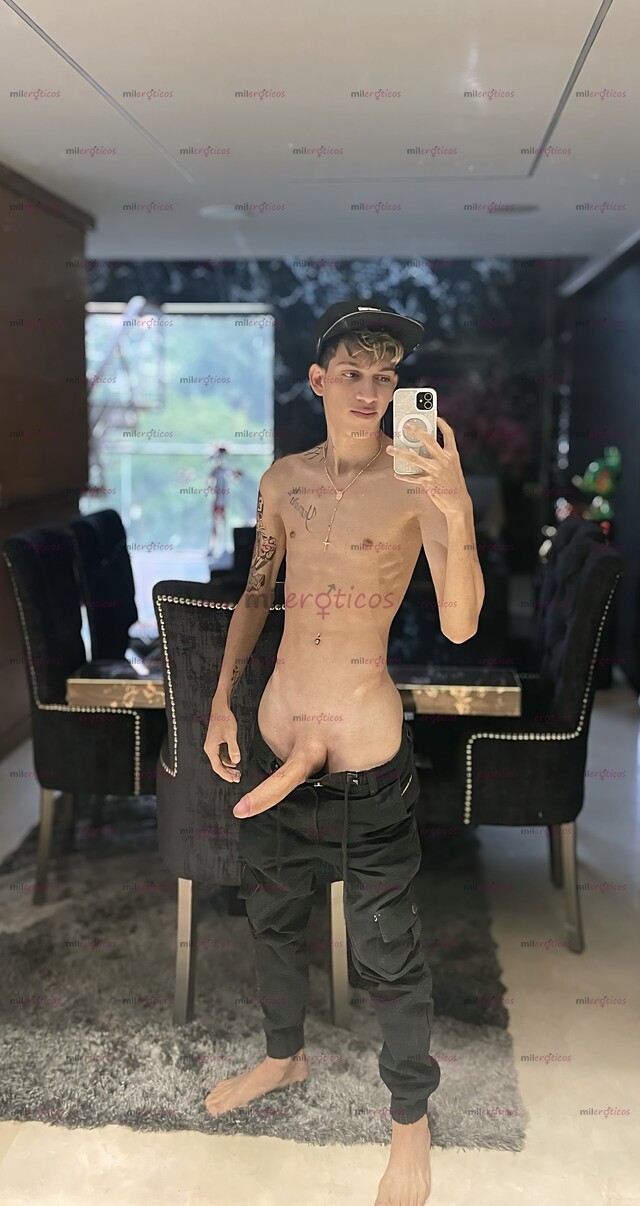FOTOS DE CHICO ALTO FLACO CON 26 CM VERGON Y COMPLACIENTE