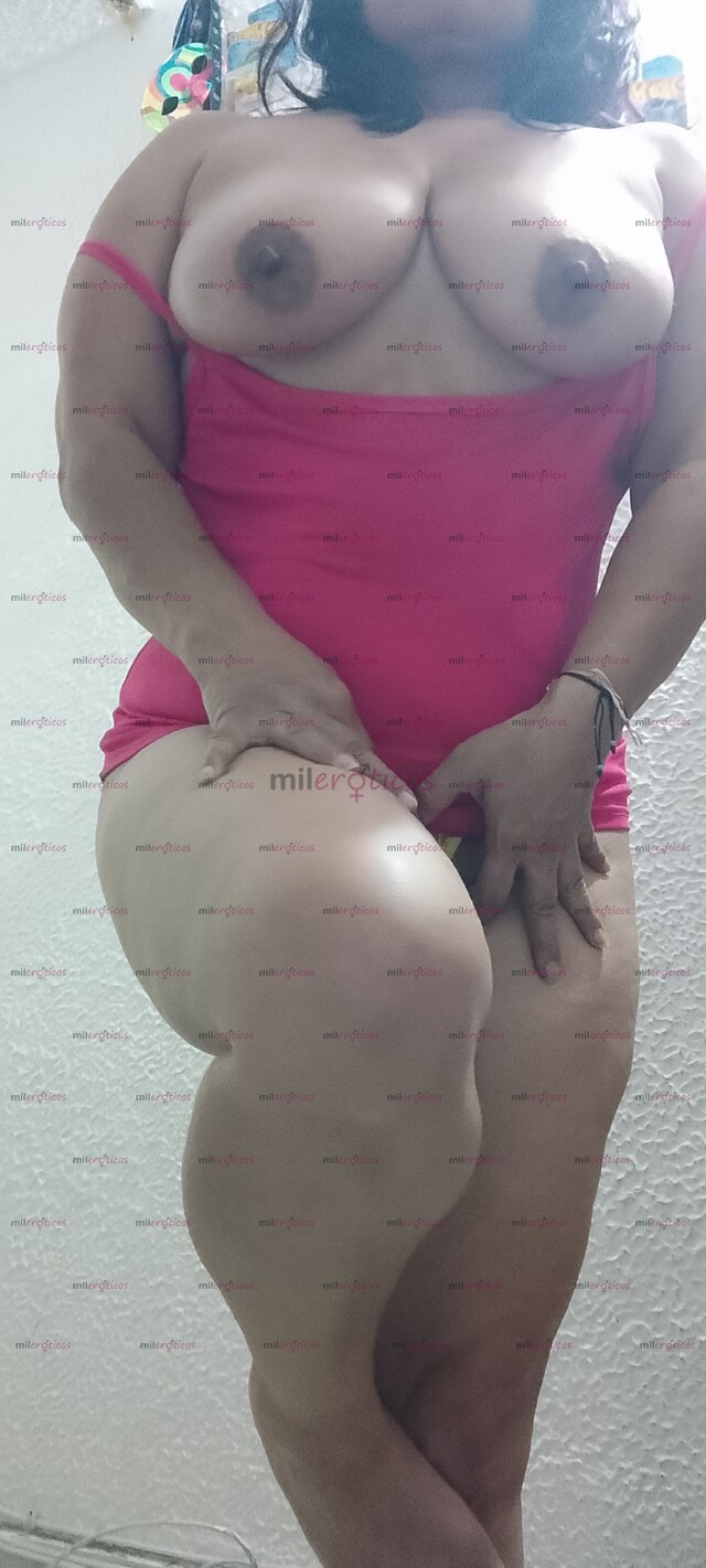 FOTOS DE RIKA Y SEXY MADURA DISPUESTA A SER TU DULCE AMANTE