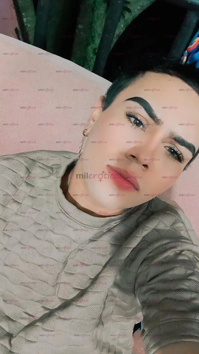 FOTOS DE JOVEN PINTA COLOMBIANO DISPONIBLE PARA DISFRUTAR