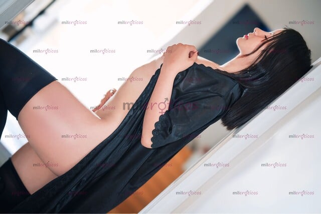 FOTOS DE SOY SARA HERMOSA PELINEGRA DE ROSTRO DULCE, TE VA A ENCANTAR MI FORMA DE FOLLAR.