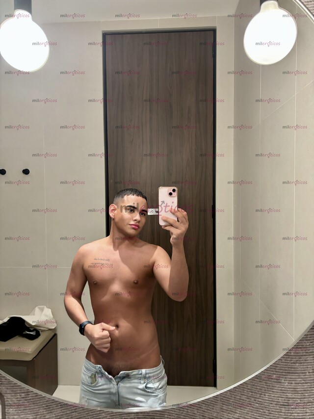 FOTOS DE FIESTERO FETICHISTA SITIO PRIVADO LATINO FULL MECOSO TODO ES POSIBLE