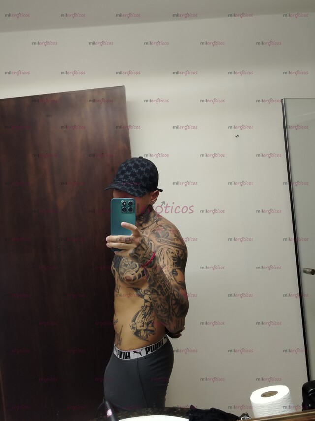 FOTOS DE CHAKA DE 20 AÑOS DETONO A TODOS NO PERDONO NADA