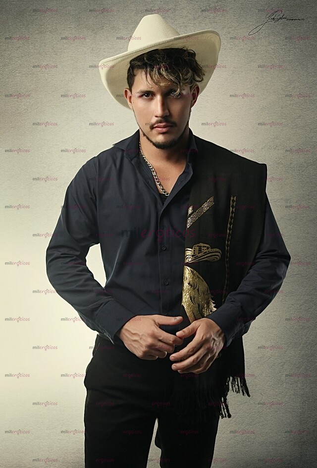 FOTOS DE CHICO JOVEN, MODELO, ACTIVO DOMINANTE DISCRETO