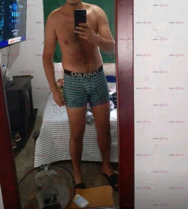 FOTOS DE SOY UN CHICO ALTO ARRECHO Y VERGON DISPONIBLE PARA CUMPLIR TODAS TUS FANTASIAS