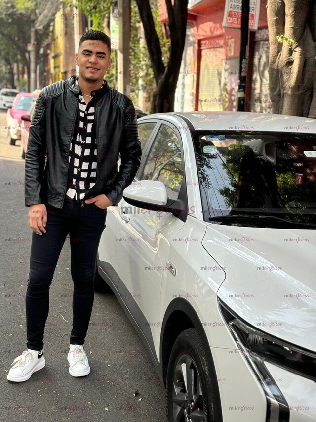 FOTOS DE HOLA SOY UN JOVEN ESCORTS VENEZOLANO DE 23 AÑOS CON GANAS DE COMPLACERTE