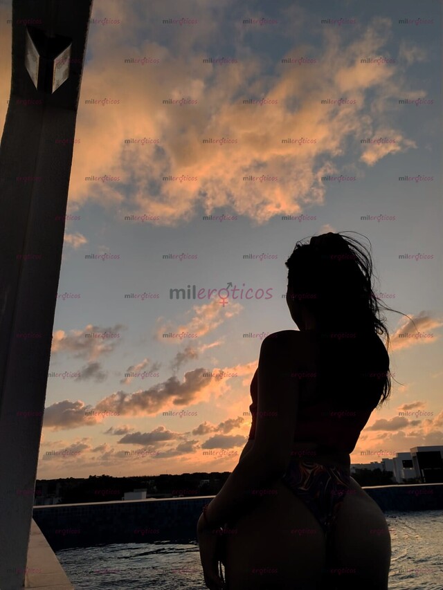 FOTOS DE MORENA CON BUEN CULO, CHIQUITA COMO UNA DOLL.