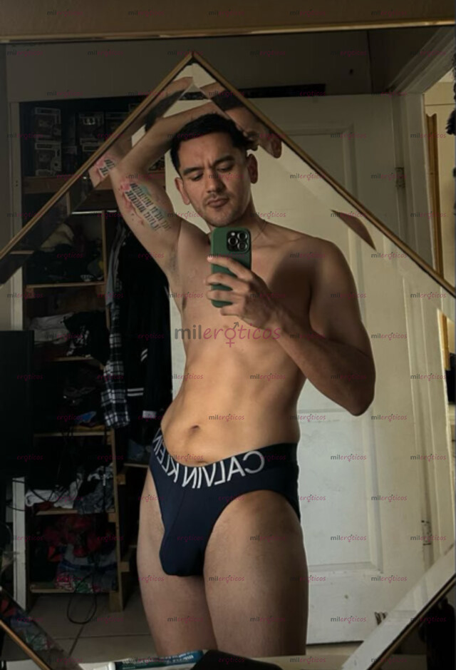 FOTOS DE VARÓN ATRACTIVO Y MUY COMPLACIENTE. DÉJATE CONSENTIR POR EL PLACER DE SER TU.