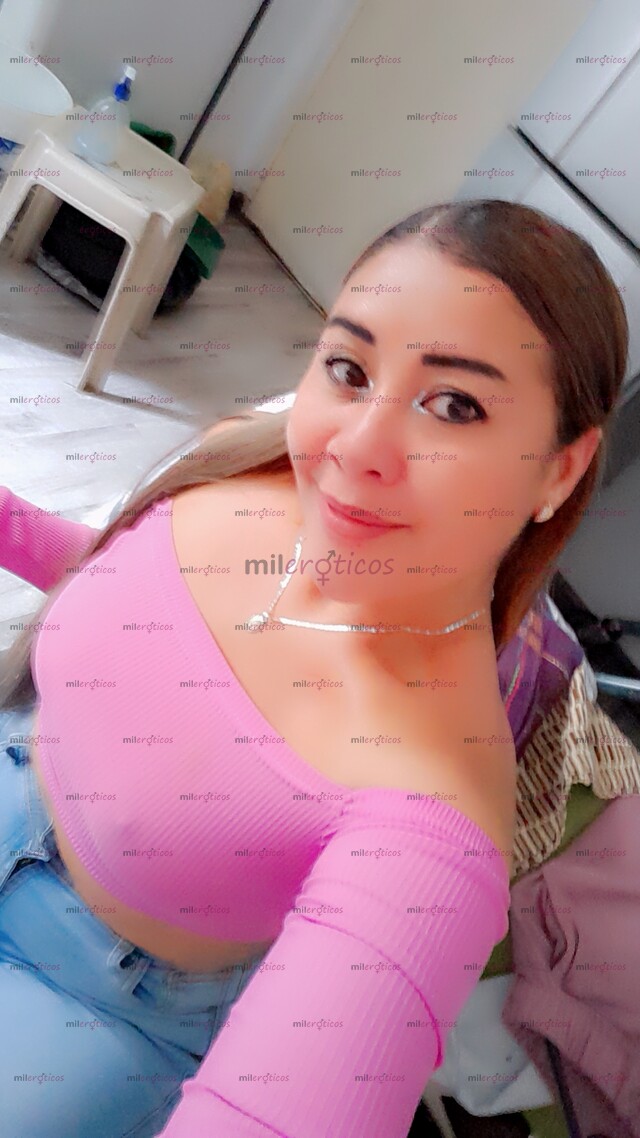 FOTOS DE HOLA MIS AMORES SOY LESLY UNA VOLUPTUOSA Y SEXUAL PEREIRANAA