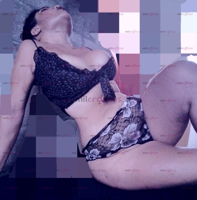 FOTOS DE SOY UNICA, EN LA CAMA DEJAME DEMOSTRARTELO