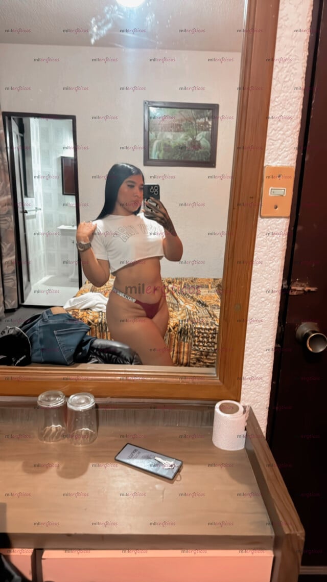 FOTOS DE ANDREITA COLOMBIANA MUY LINDA Y RICA LISTA PARA DIVERTIRNOS