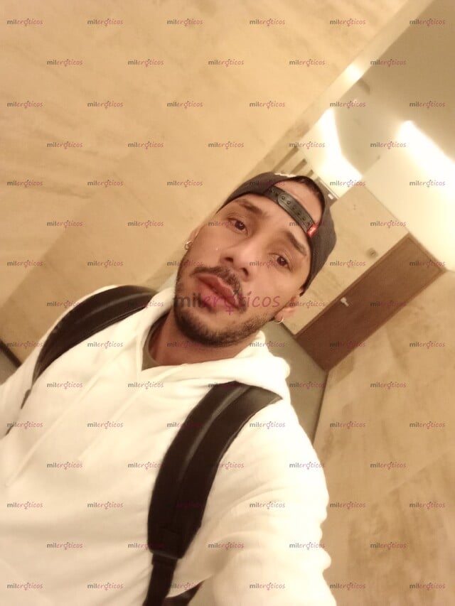 FOTOS DE MACHO VERGÓN DOMINANTE DISPONIBLE PARA DARTE PLACER