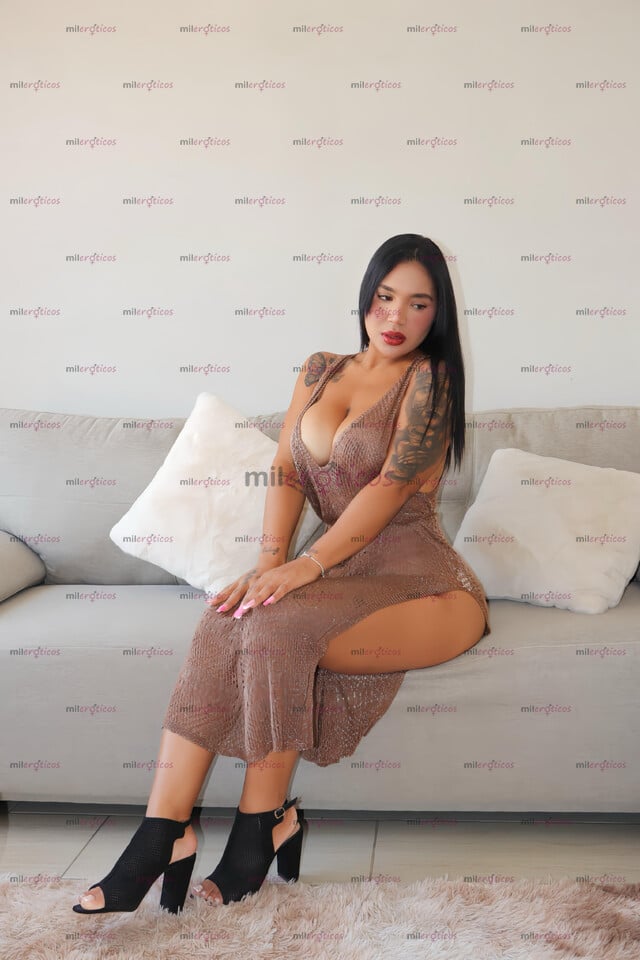 FOTOS DE MORENA 20 AÑOS MIS NALGAS TE VOLVERAN LOCO,GARGANTA PROFUNDA VAGINA MOJADITA