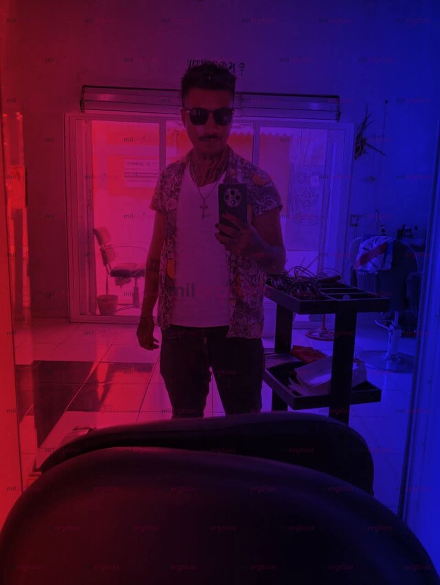 FOTOS DE CACHONDO DIECIOCHOCM DISCRETO & EDUCADO CON GANAS DE COGER