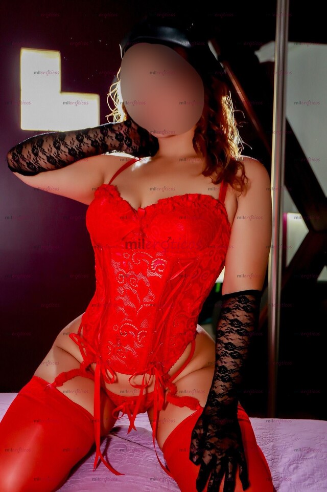 FOTOS DE SIEMPRE LISTA Y PRESENTABLE CON ACTITUD Y A TUS ÓRDENES