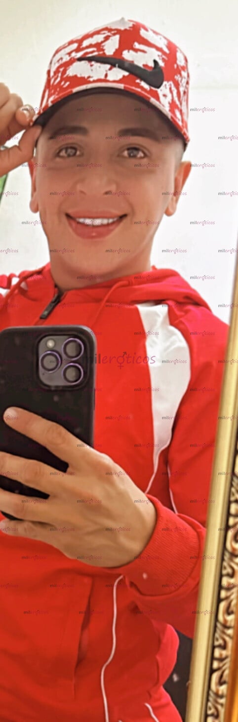 FOTOS DE CHICO GAY DISPUESTO A COMPLACER TUS FANTASÍAS SEXUALES