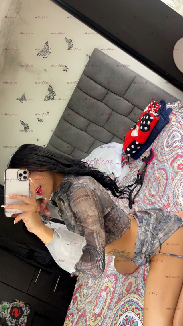 FOTOS DE HERMOSA TRANS FEMENINA TATUADA DIVERTIDA TU FANTASÍA REALIDAD