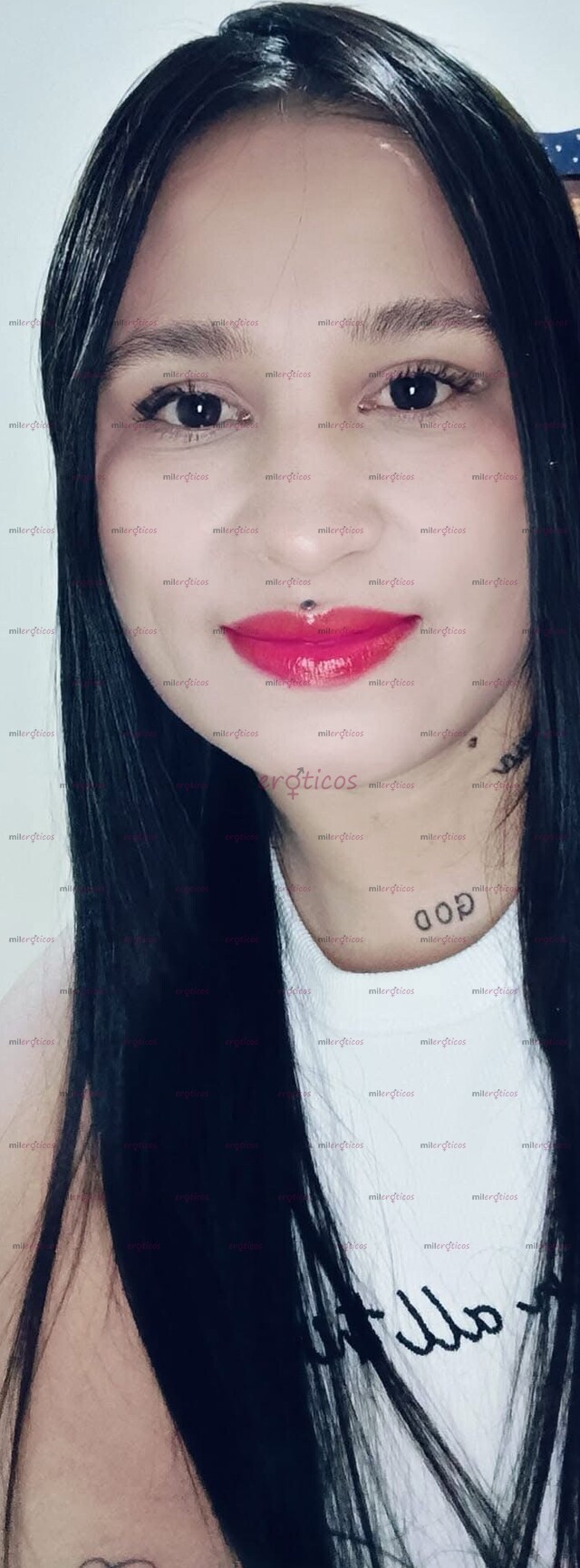 FOTOS DE SOFÍA TIENE MUCHAS GANAS DE CONOCERTE Y COMPLACERTE CO