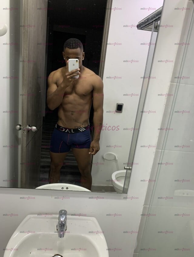 FOTOS DE NEGRO ATRACTIVO 100%REAL COMPLACIENTE SIN LÍMITES , VENTA DE CONTENIDO
