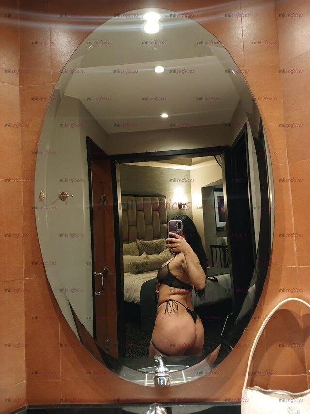 FOTOS DE CHAPARRITA MORENITA PETIT Y BIENCACHONDA