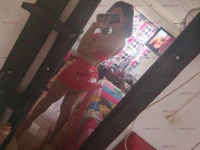 FOTOS DE DISPONIBLE CONTENIDO CHICA VOLUPTUOSA VERSÁTIL DESCOMPLICADA