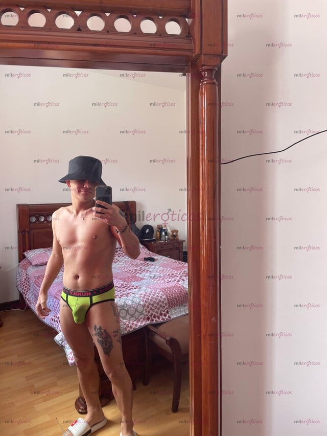FOTOS DE NIÑO VIP SERIO MUY CALIENTE Y DISPUESTO A TODO TU MORBO 3164815744