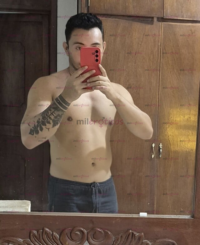 FOTOS DE SEXO ,MORBO A FULL ,EXPERIMENTA SENSACIONES DE HOMBRE A HOMBRE CONTACTAME!!!