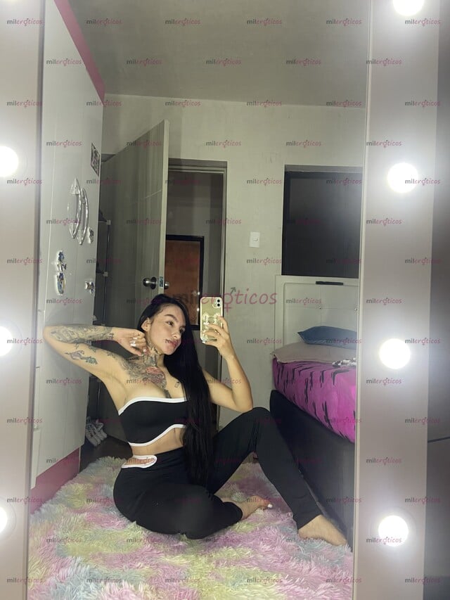 FOTOS DE ELA DIOSA EL MEJOR POLVO DE MEDELLIN, Q TAL SI NOS HECHANDO UN POLVITO LOS DOS.