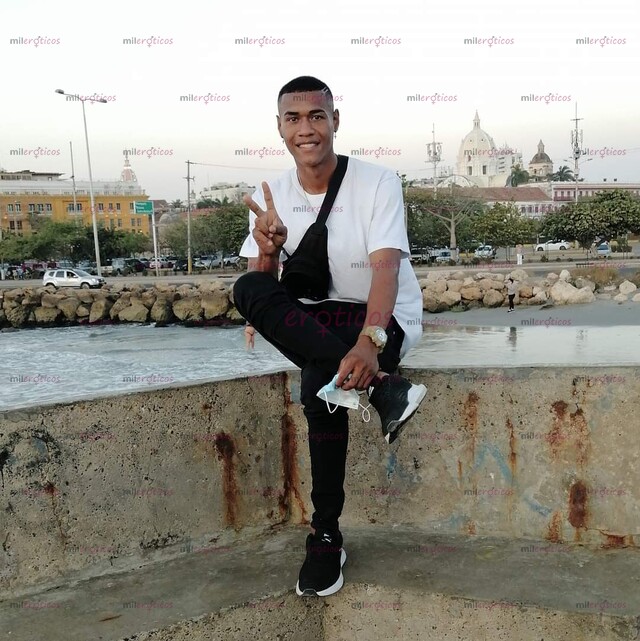 FOTOS DE HOLA SOY MARLON COSTEÑO DE 24CM DE VERGA LECHERA