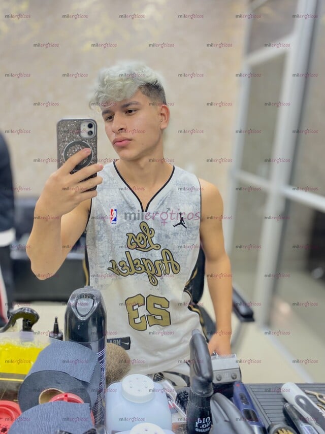 FOTOS DE CHICO PLANCENTERO CON MUCHAS GANAS DESEO DE TUS MANOS EN MI PIEL PARA JUGAR