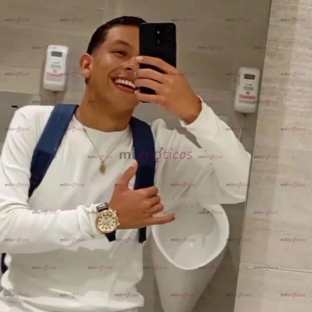 FOTOS DE SOY UN CHICO CURIOSO Y DECIDIDO, ME TRAMA LAS PERSONAS SIN LIMITES