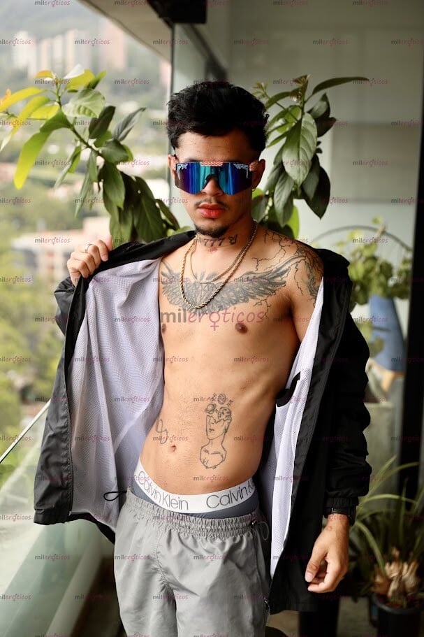 FOTOS DE MEN SERIO VERSATIL VERGON CON SITIO PRIVADO BIEN CALIENTE LLAMA YA MISMO