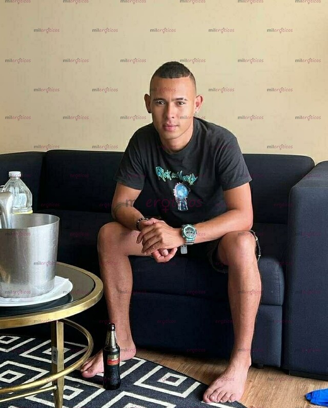 FOTOS DE NEA IMDOMABLE HETERO CABRON DOMANDO CULOS GOLOSOS 100%DOMINATE