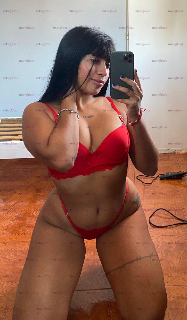 FOTOS DE MORENA MUY CACHONDA LISTA PARA COMPLACERTE