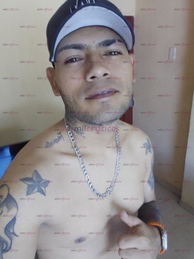 FOTOS DE JOVEN VERGON .. MENTE ABIERTA Y ABIERTA DE 19CM ..DE PURO PLACER...