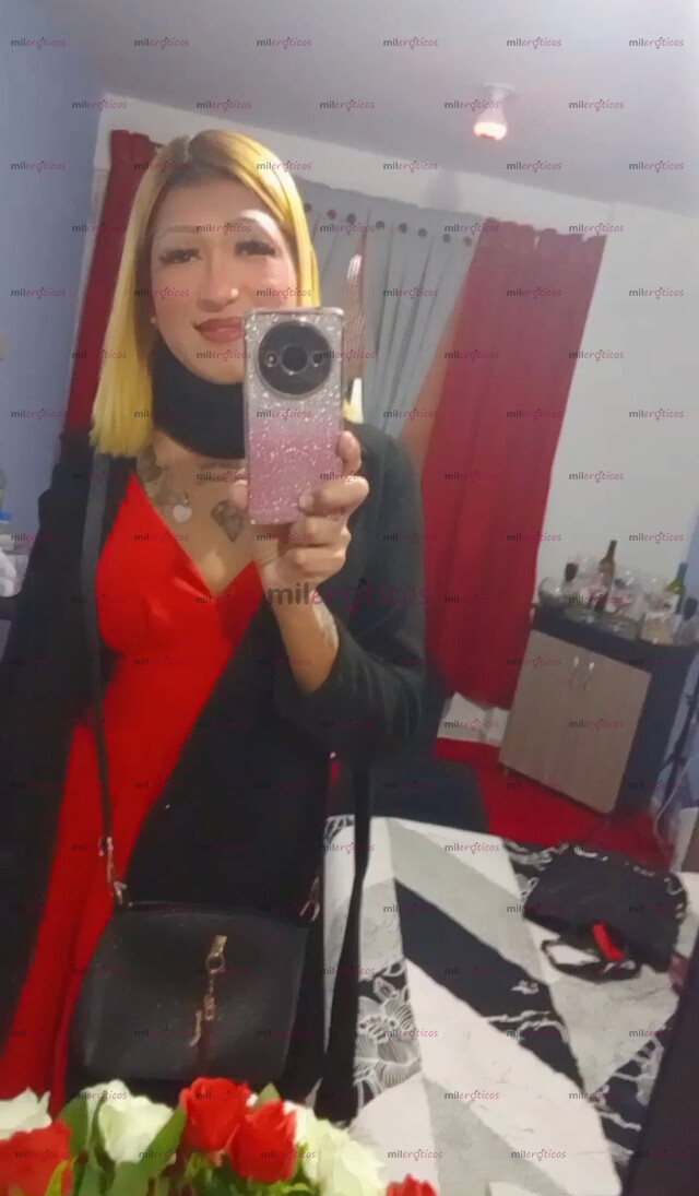 FOTOS DE LINDA FLACA RUBÍA SEXY MUY APASIONADA LISTA PARA COMPLACERTE