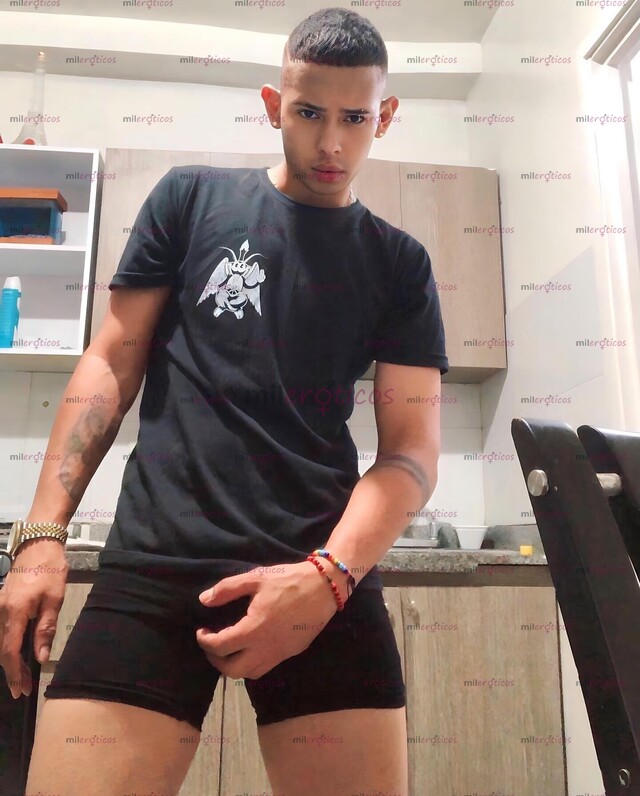 FOTOS DE COLOMBIANO V.L. ESCLUSIVO DE PASO EN CALI 22CM DE VERGA LECHOSA VENUDA 100%REAL