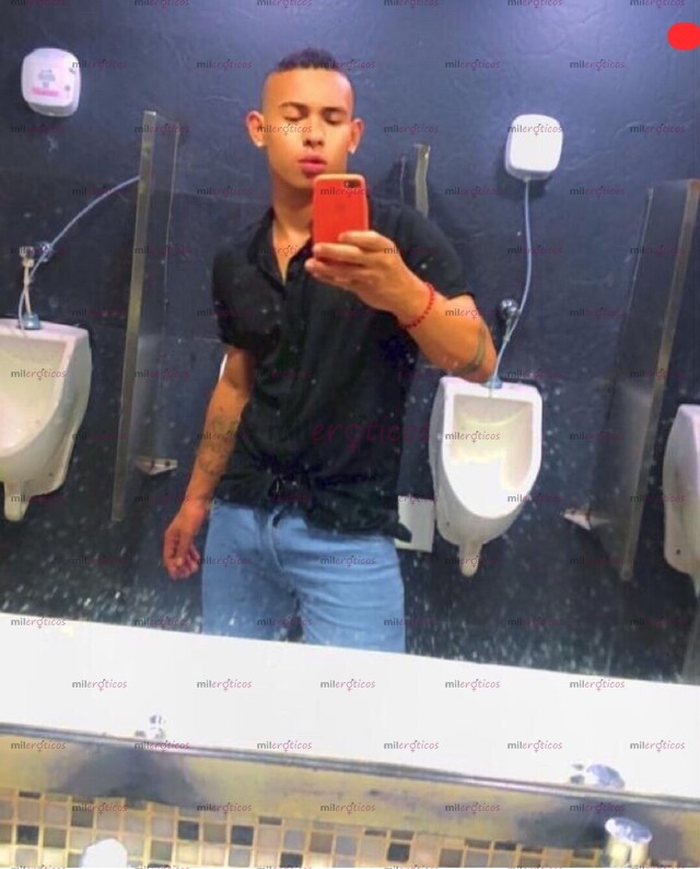 FOTOS DE NEA IMDOMABLE HETERO CABRON DOMANDO CULOS GOLOSOS 100%DOMINATE