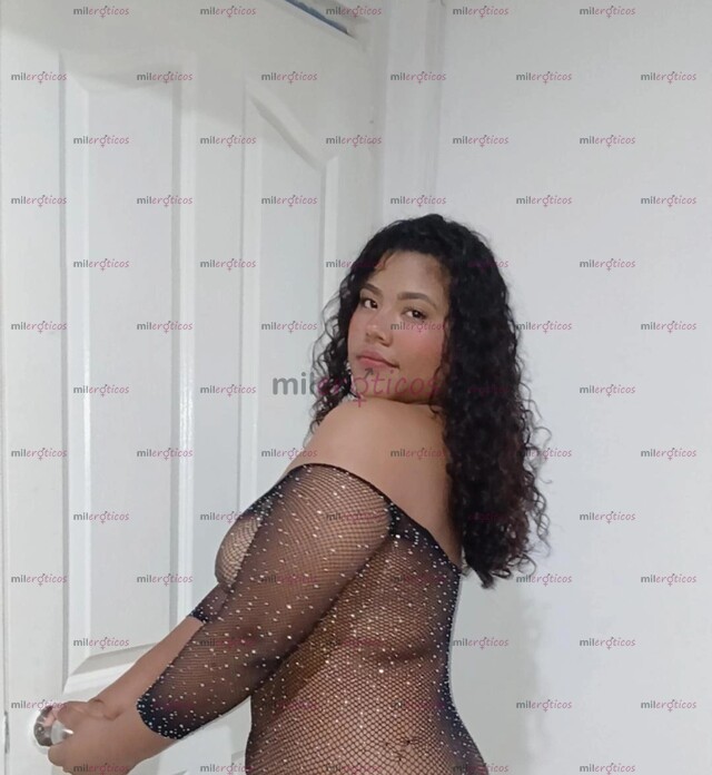 FOTOS DE LINDA Y CALIENTE DISPONIBLE PARA SACAR TODA TU LECHE MI AMOR