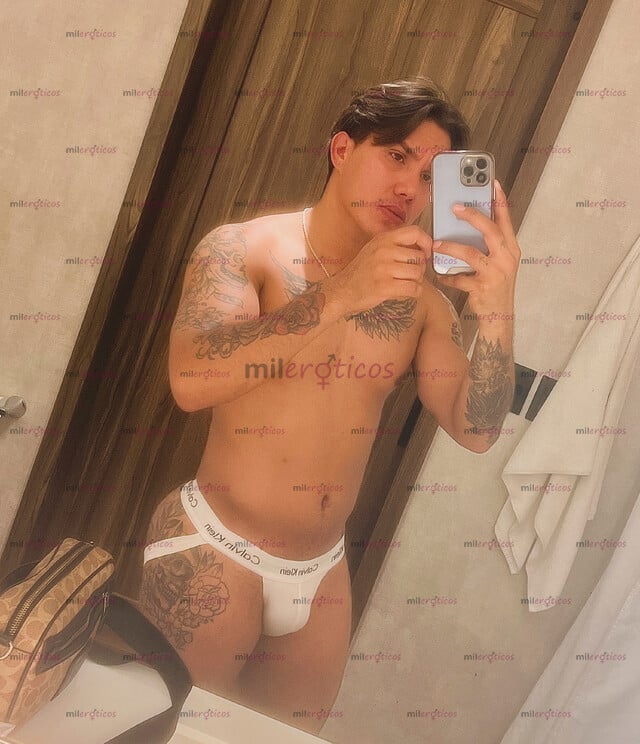FOTOS DE CHICO CON DELICIOSA VERGA DE 19 CM CON LUGAR