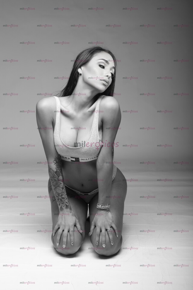 FOTOS DE HERMOSA TRANS TAN BELLA COMO CALIENTE DE VISITA EN TU CIUDAD ÚNICOS DIAS