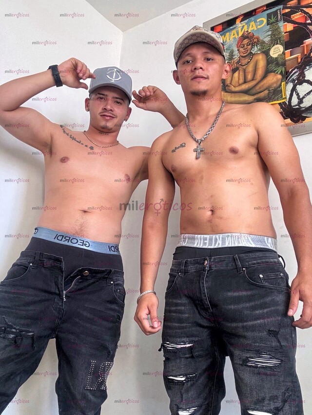 FOTOS DE DOS PARCERO SERIOS VERGONES MUY LECHEROS DISPUESTOS A COMPLACERTE