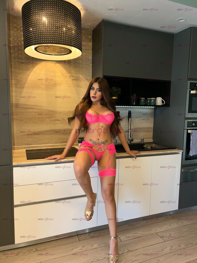 FOTOS DE PRUEBA LO QUE TENGO ENTRE MIS PIERNAS, FEMENINA CON RICA VERGA